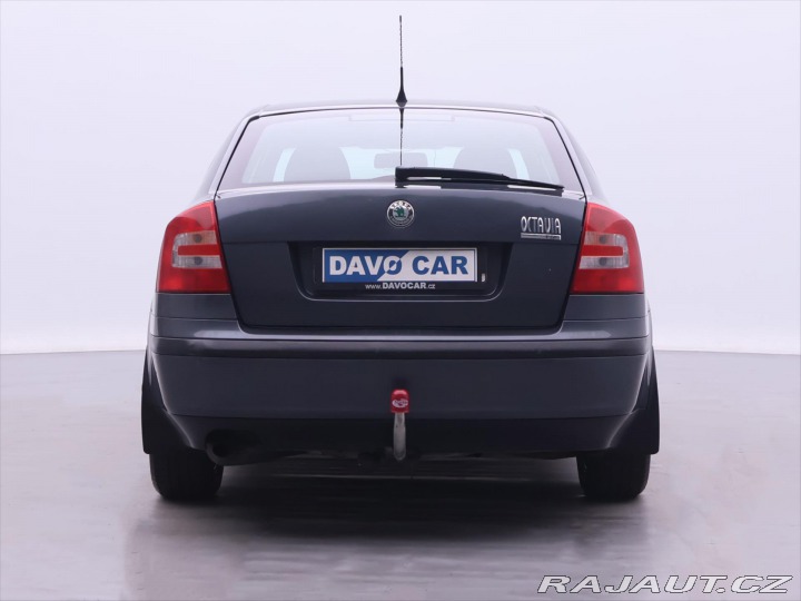 Škoda Octavia 1,6 FSI 85kW Elegance CZ 2007