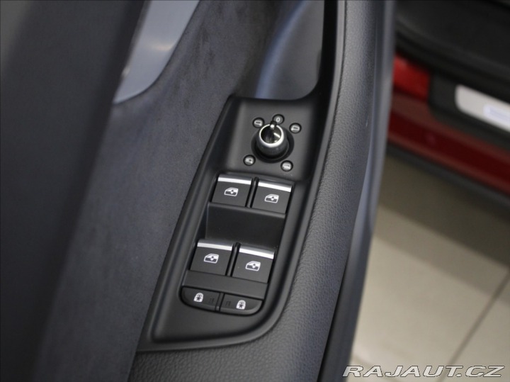 Audi Q7 3,0 50TDi S-Line VZDUCH T 2022