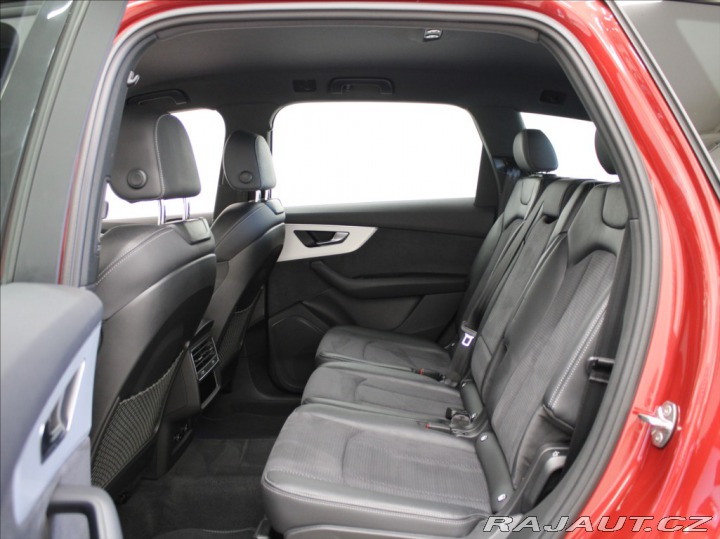 Audi Q7 3,0 50TDi S-Line VZDUCH T 2022