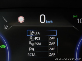 Toyota RAV4 2,5 Hybrid Executive ČR 2022