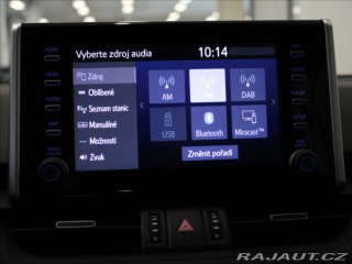 Toyota RAV4 2,5 Hybrid Executive ČR 2022