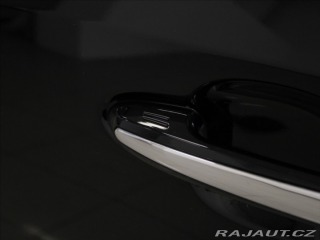 Toyota RAV4 2,5 Hybrid Executive ČR 2022