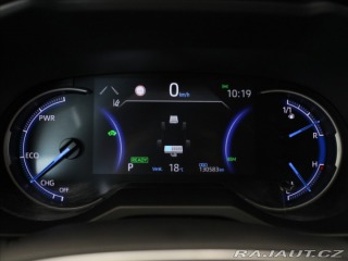 Toyota RAV4 2,5 Hybrid Executive ČR 2022