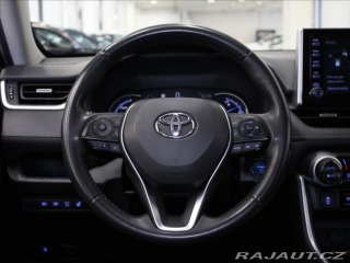 Toyota RAV4 2,5 Hybrid Executive ČR 2022
