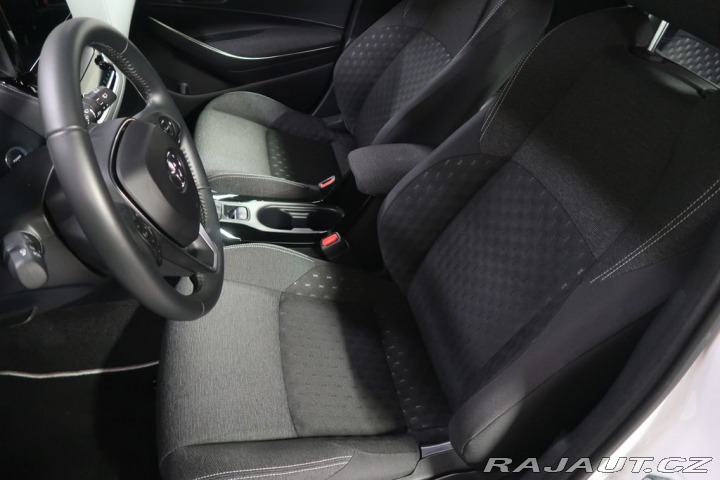 Toyota Corolla 1.8Hybrid,CZ,1Maj,Comfort 2023