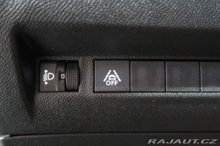 Peugeot 2008 1.5HDi,CZ,1Maj,Allure 2021