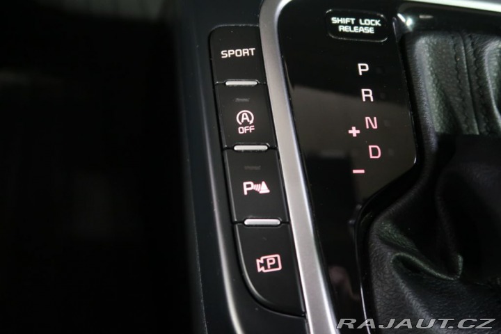 Kia Ceed 1.5TGD-I,CZ,1Maj,Top 2023