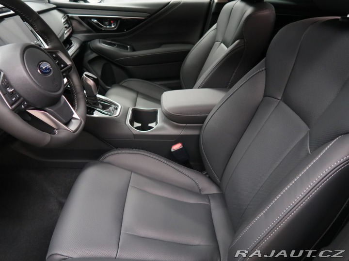 Subaru Outback 4x4 TOURING. Poslední voz 2025