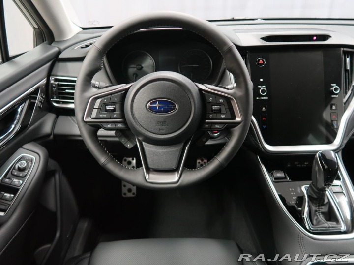 Subaru Outback 4x4 TOURING + černá kůže. 2025