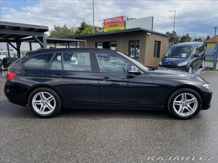 BMW 3 2.0 318dT Kůže*Vyhř.Sport 2015