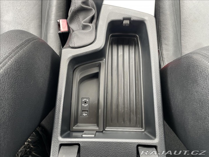 BMW 3 2.0 318dT Kůže*Vyhř.Sport 2015