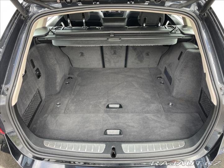 BMW 3 2.0 318dT Kůže*Vyhř.Sport 2015
