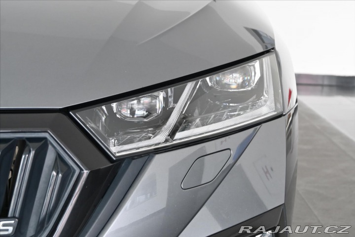 Škoda Octavia 2,0 TSI 180kW RS DSG Záru 2022