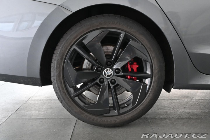 Škoda Octavia 2,0 TSI 180kW RS DSG Záru 2022