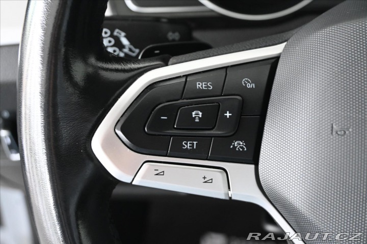 Volkswagen Passat 2,0 TDI 110kW DSG BUSINES 2022
