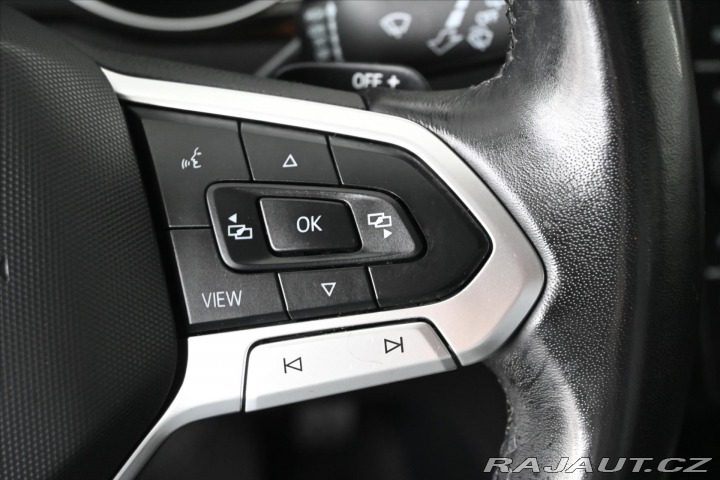 Volkswagen Passat 2,0 TDI 110kW DSG BUSINES 2022