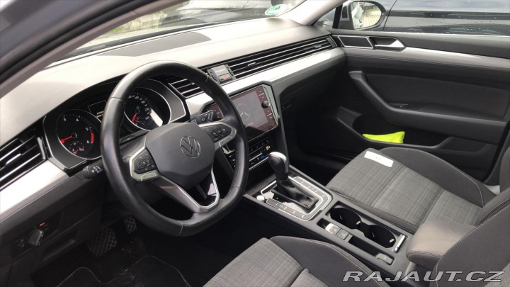 Volkswagen Passat 2,0 TDI 110kW DSG BUSINES 2022