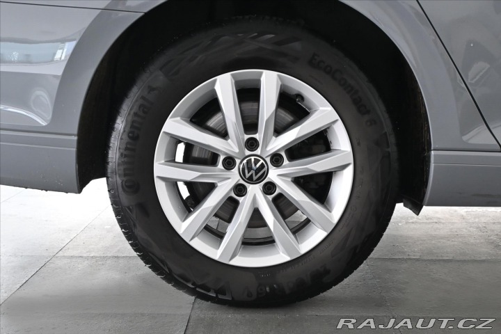 Volkswagen Passat 2,0 TDI 110kW DSG BUSINES 2022