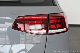 Volkswagen Passat 2,0 TDI 110kW DSG BUSINES 2022