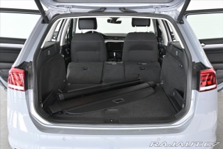 Volkswagen Passat 2,0 TDI 110kW DSG BUSINES 2022