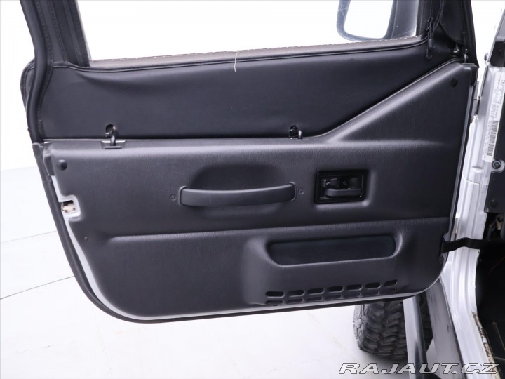 Jeep Wrangler 4,0 142kw Lift paket Navi 2008