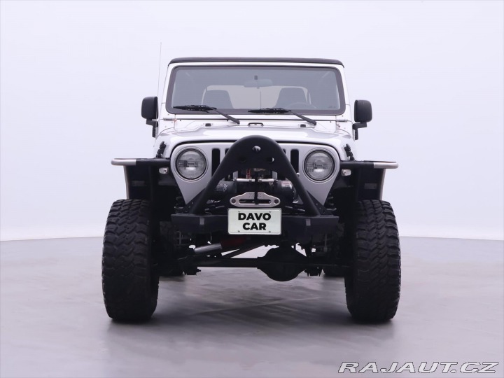 Jeep Wrangler 4,0 142kw Lift paket Navi 2008