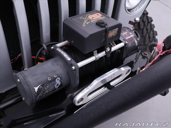 Jeep Wrangler 4,0 142kw Lift paket Navi 2008