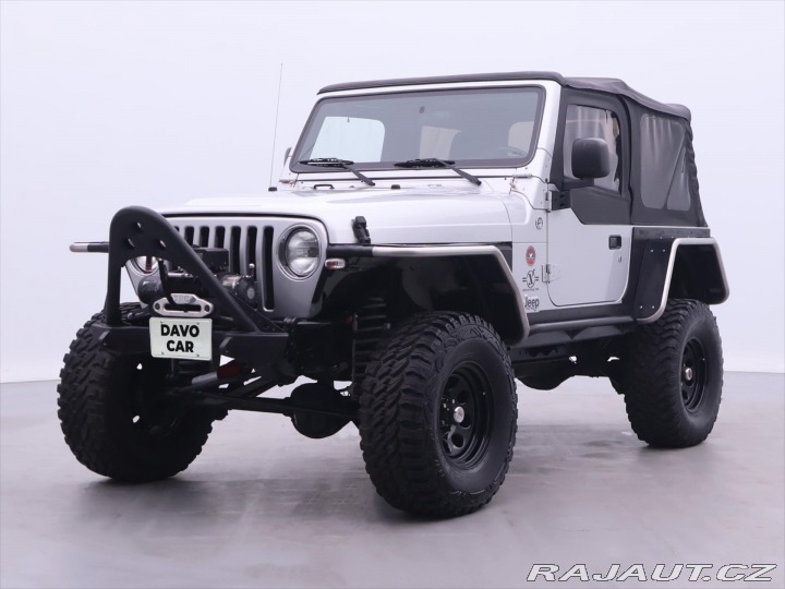 Jeep Wrangler 4,0 142kw Lift paket Navi 2008