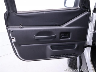 Jeep Wrangler 4,0 142kw Lift paket Navi 2008
