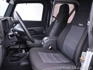 Jeep Wrangler 4,0 142kw Lift paket Navi 2008