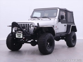 Jeep Wrangler 4,0 142kw Lift paket Navi 2008