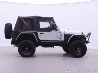 Jeep Wrangler 4,0 142kw Lift paket Navi 2008