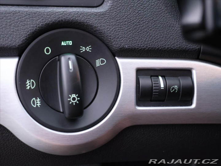 Škoda Octavia 2,0 TSI 147kW RS Xenon 2. 2009