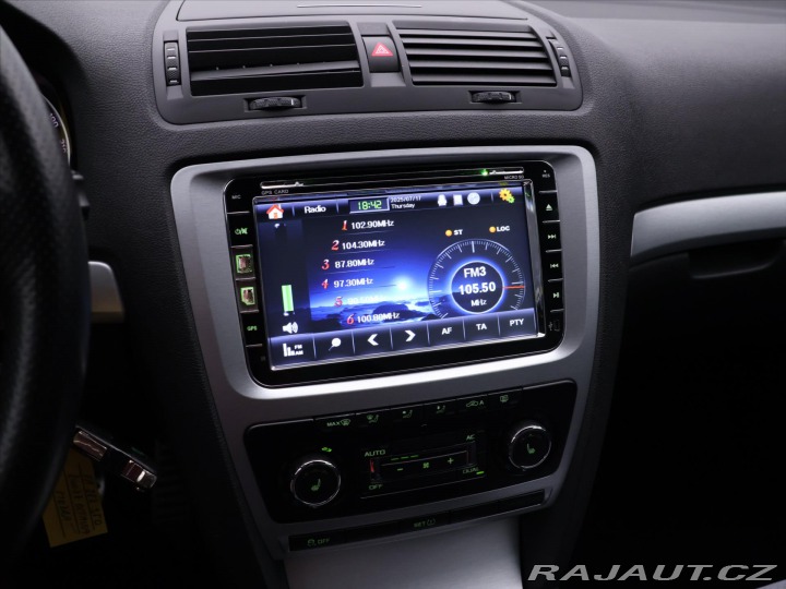 Škoda Octavia 2,0 TSI 147kW RS Xenon 2. 2009