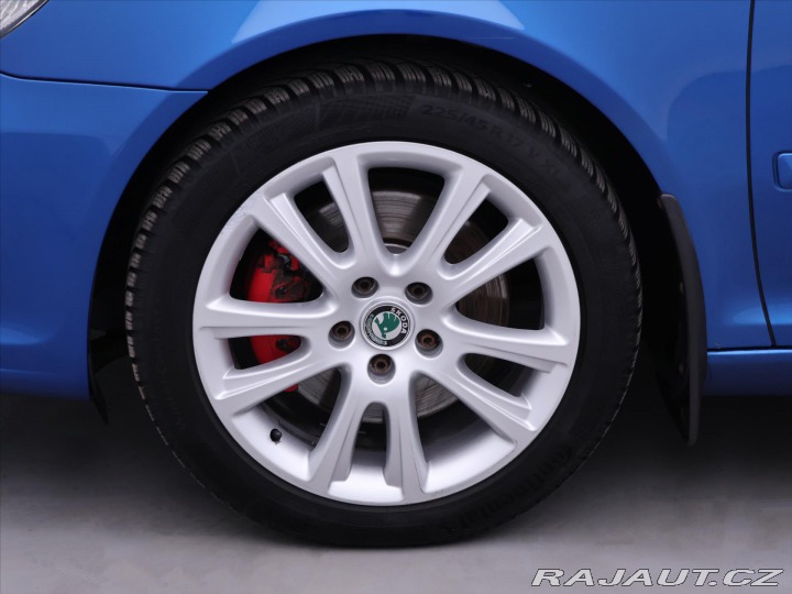Škoda Octavia 2,0 TSI 147kW RS Xenon 2. 2009