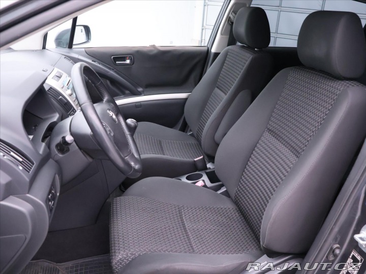 Toyota Corolla Verso 1,8 Sol 95kW Aut.klima CZ 2008