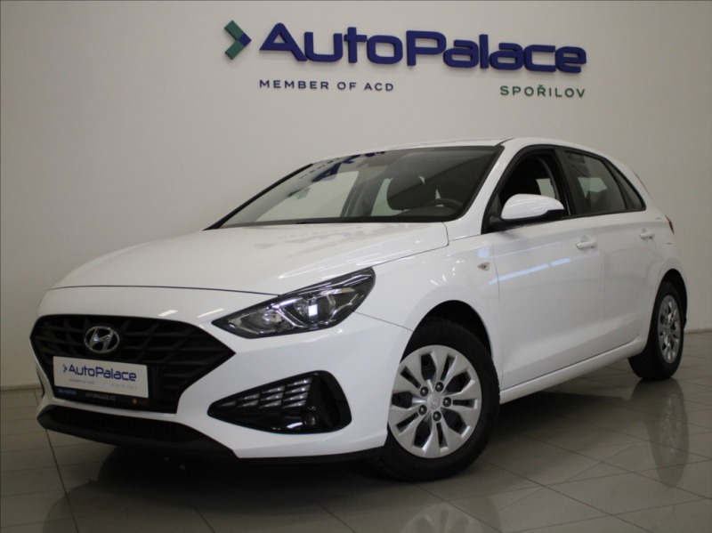 Hyundai i30 1,5 DPI Strat PLUS 89tkm.