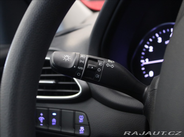 Hyundai i30 1,5 DPI Strat PLUS 89tkm. 2021