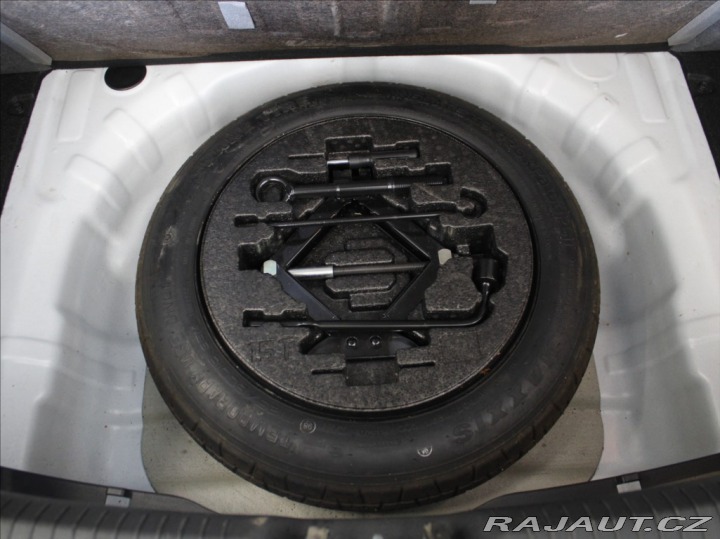 Hyundai i30 1,5 DPI Strat PLUS 89tkm. 2021