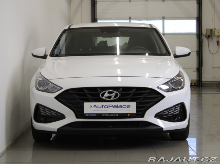 Hyundai i30 1,5 DPI Strat PLUS 89tkm. 2021
