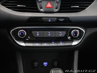 Hyundai i30 1,5 DPI Strat PLUS 89tkm. 2021