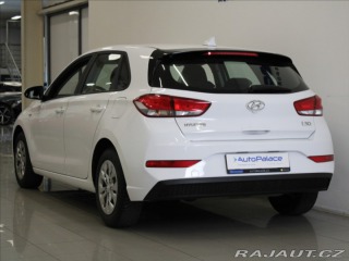 Hyundai i30 1,5 DPI Strat PLUS 89tkm. 2021