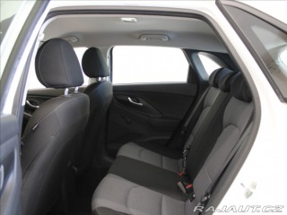 Hyundai i30 1,5 DPI Strat PLUS 89tkm. 2021