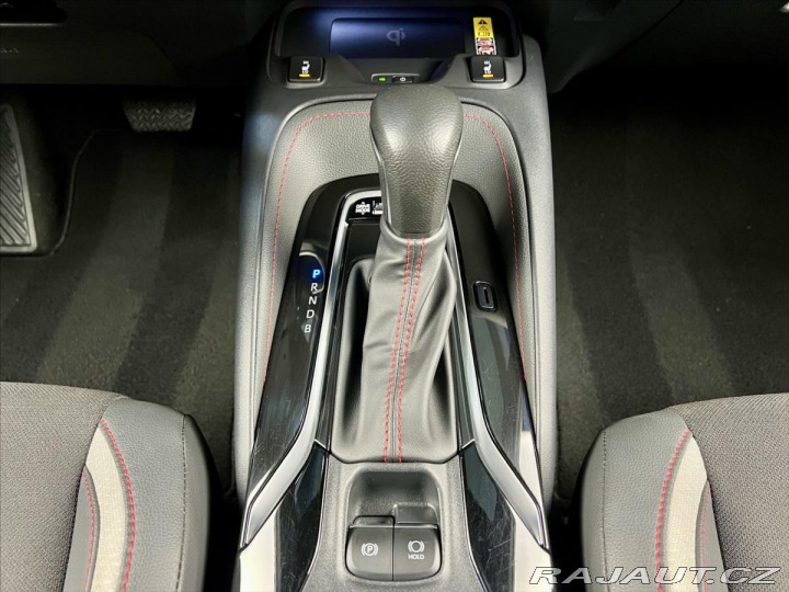 Toyota Corolla 1,8 HYBRID e-CVT GR SPORT 2024