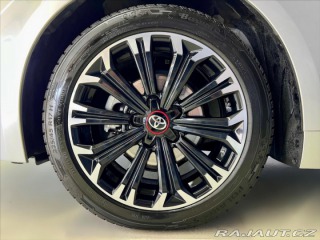 Toyota Corolla 1,8 HYBRID e-CVT GR SPORT 2024