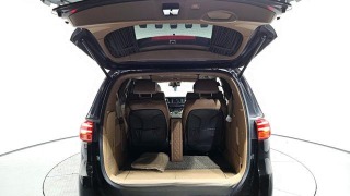 Kia Carnival HI-LIMOUSINE NOBLESSE 2020