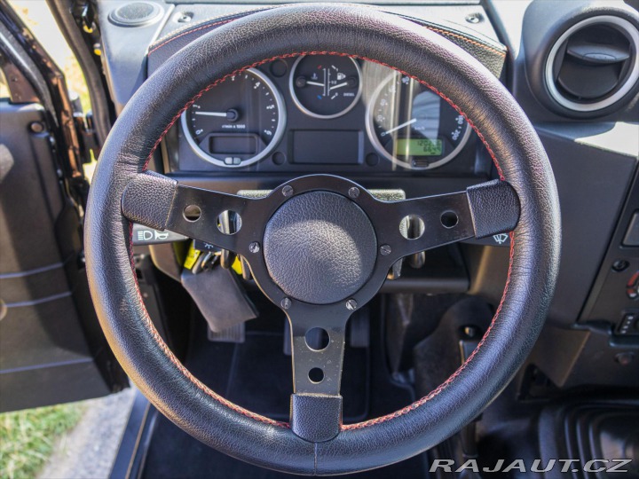 Land Rover Defender 2,2 TD 90kW Crew Cab 2013