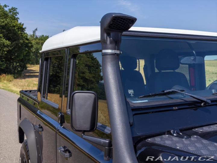 Land Rover Defender 2,2 TD Crew Cab Nový moto 2013