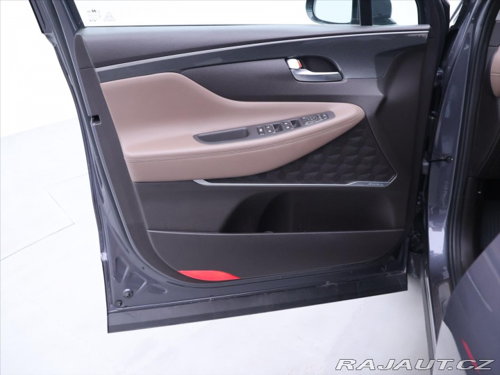 Hyundai Santa Fe 2,2 CRDI 142kW 4WD DCT St 2022