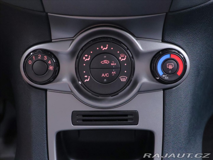 Ford Fiesta 1,2 i 44 kW Klima CZ 2010